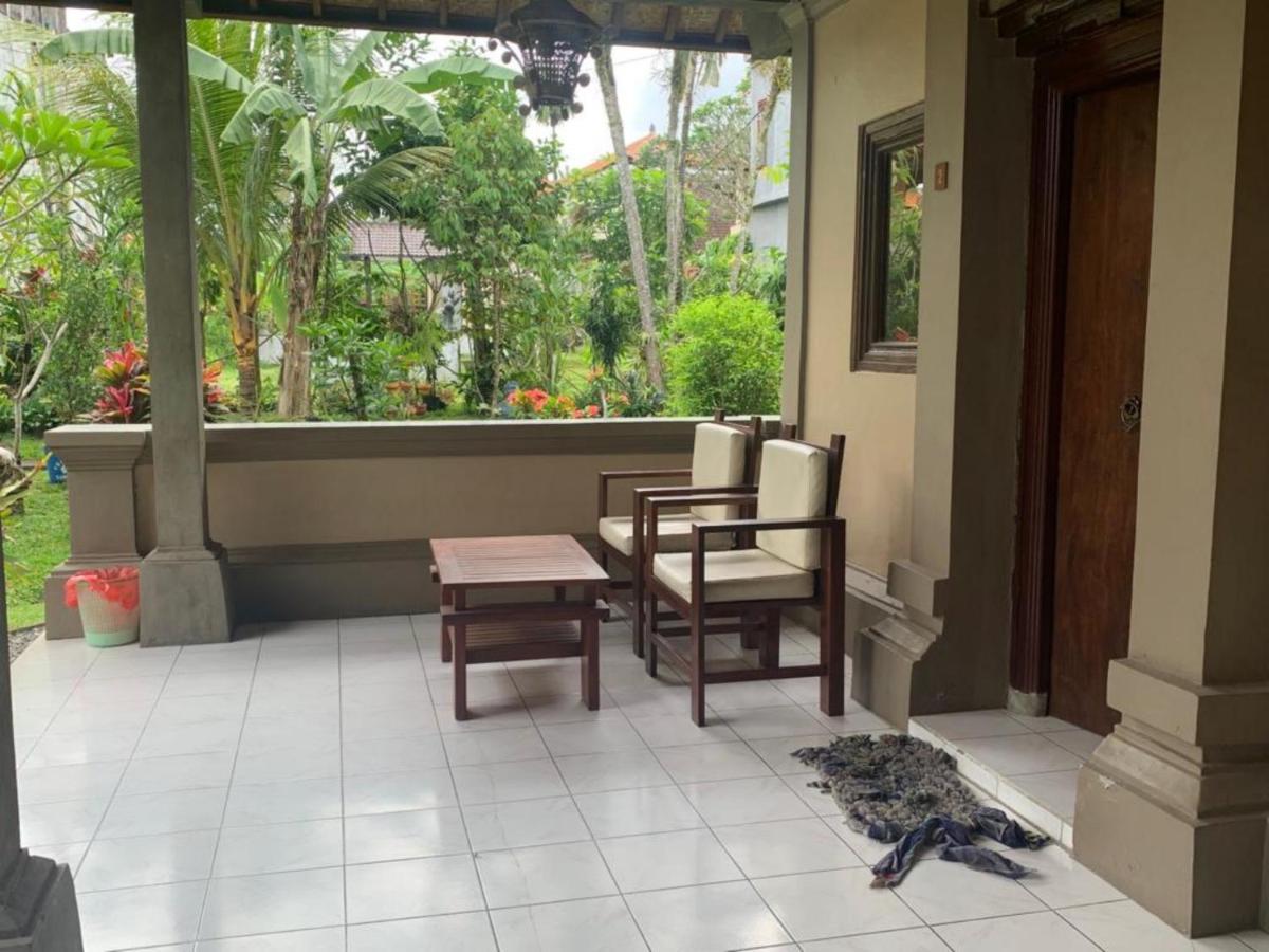 Indraprastha 2 Bungalow Ubud  Exterior photo
